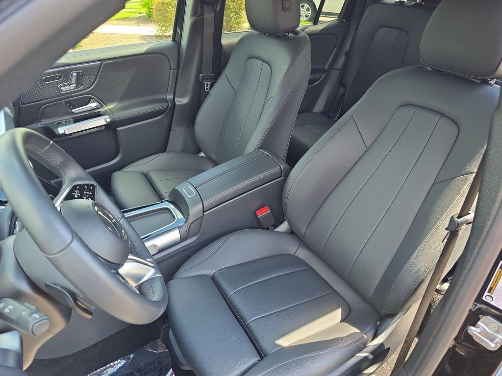used 2024 Mercedes-Benz GLB 250 car, priced at $39,515