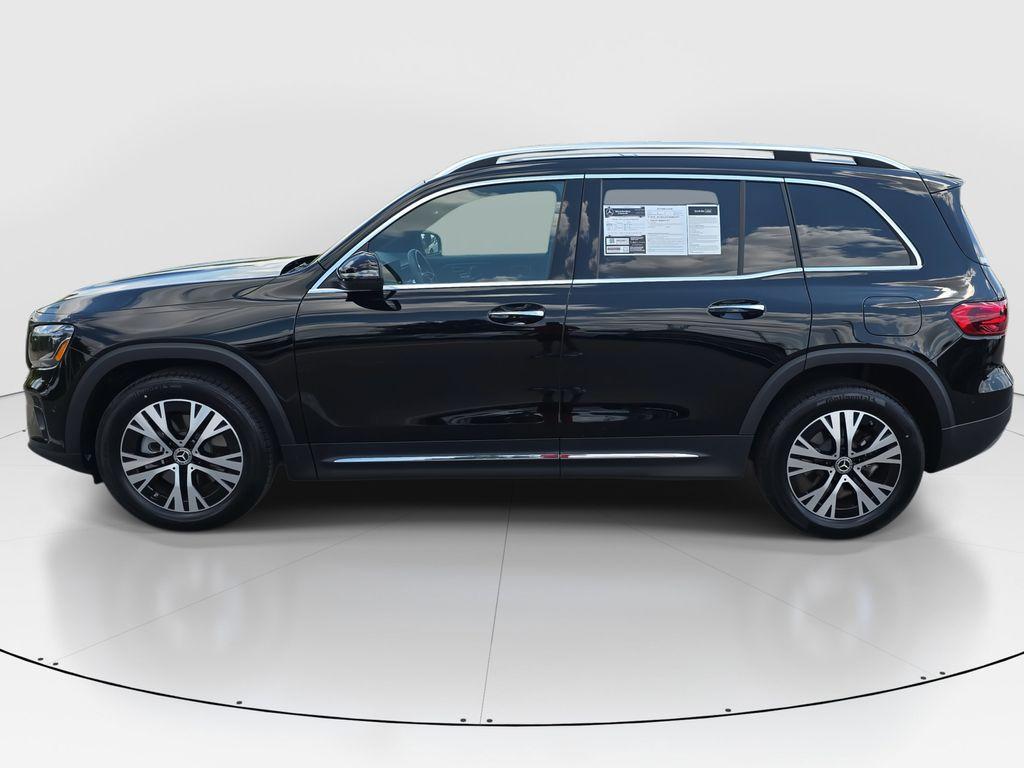 used 2024 Mercedes-Benz GLB 250 car, priced at $39,515