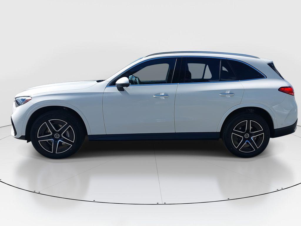 new 2025 Mercedes-Benz GLC 300 car, priced at $60,625