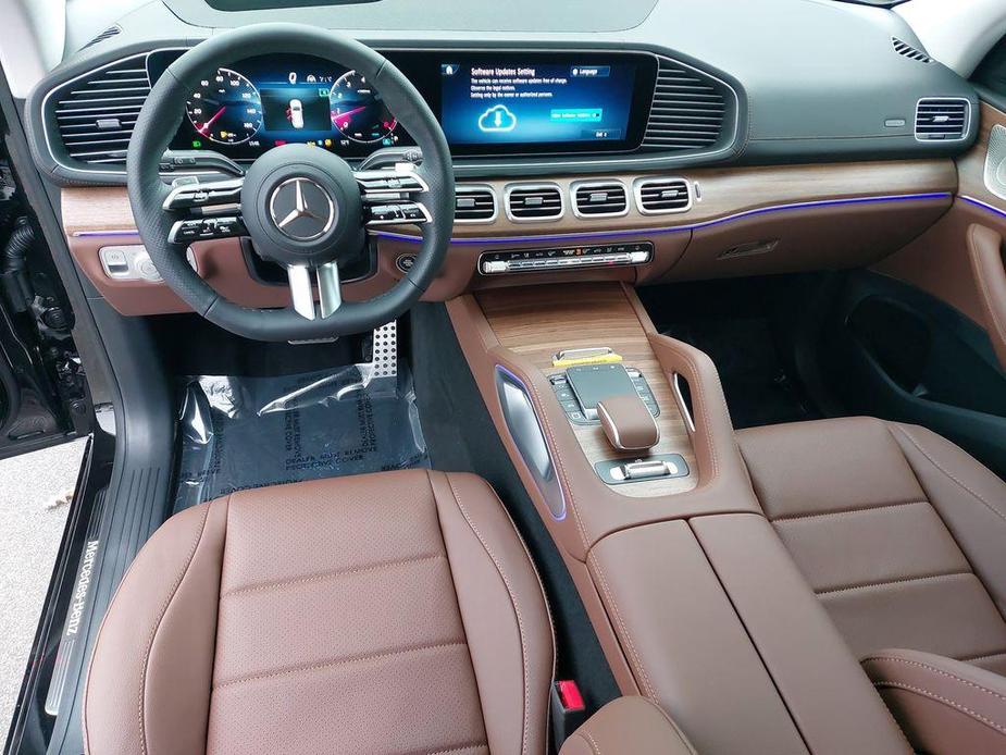 new 2025 Mercedes-Benz GLS 450 car, priced at $97,570