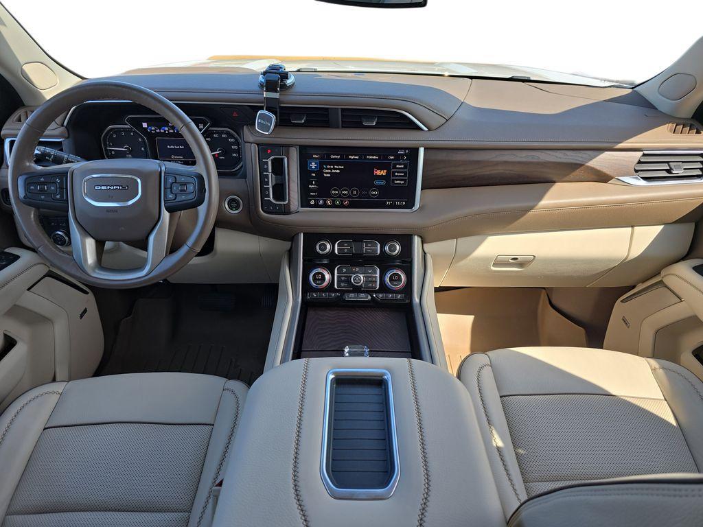 used 2021 GMC Yukon car, priced at $43,747