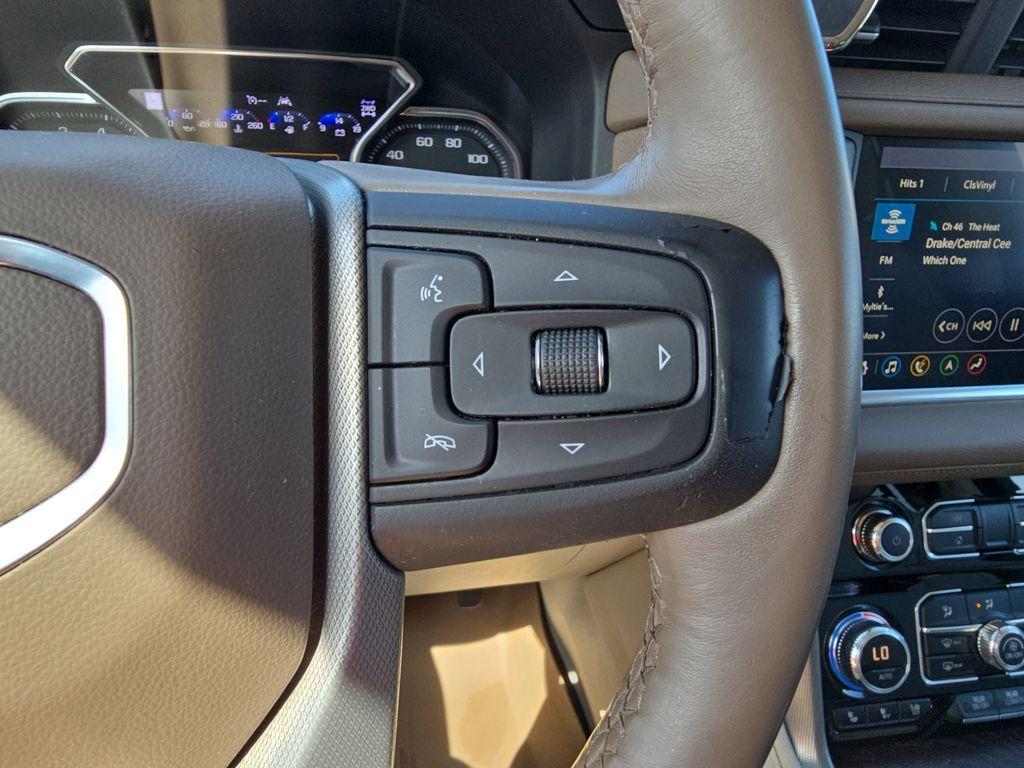used 2021 GMC Yukon car, priced at $43,747