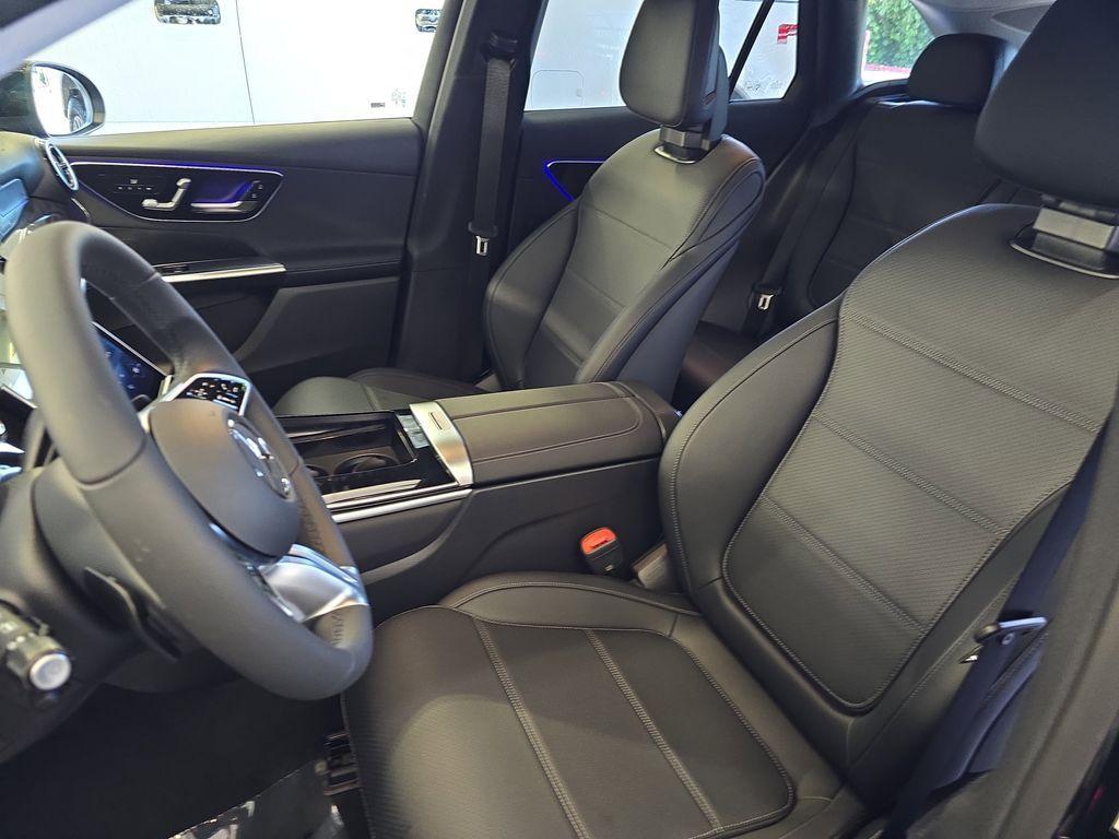 new 2025 Mercedes-Benz GLC 350e car, priced at $61,735