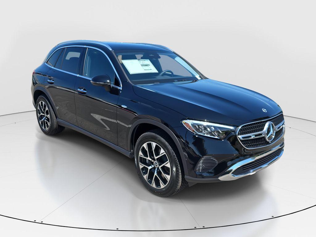 new 2025 Mercedes-Benz GLC 350e car, priced at $61,735