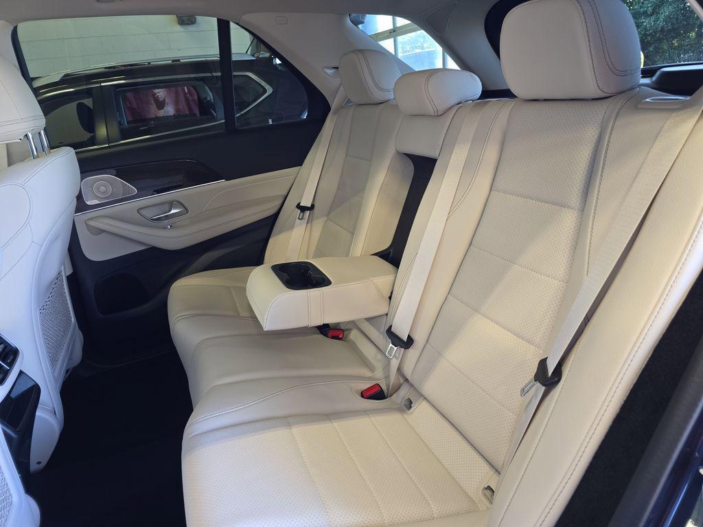 new 2026 Mercedes-Benz GLE 450 car, priced at $79,500