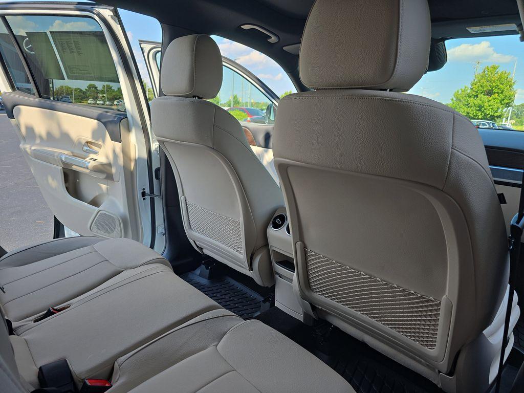 used 2025 Mercedes-Benz GLB 250 car, priced at $45,957