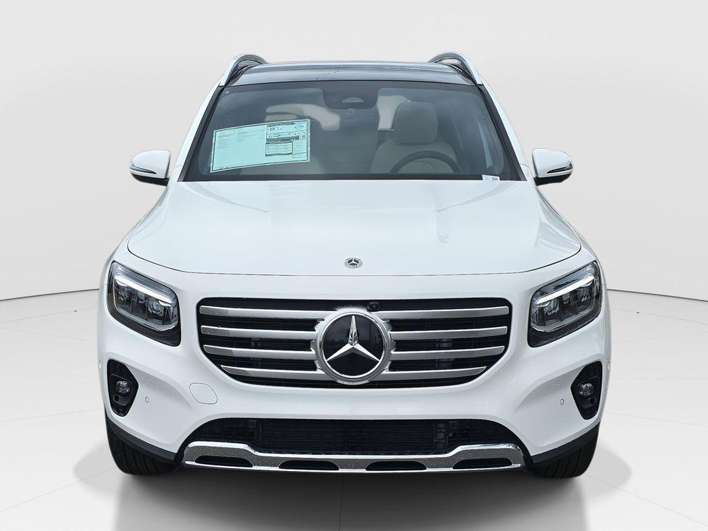 new 2025 Mercedes-Benz GLB 250 car, priced at $49,580