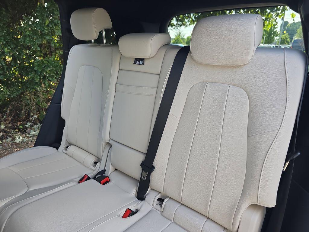 used 2025 Mercedes-Benz GLB 250 car, priced at $45,957