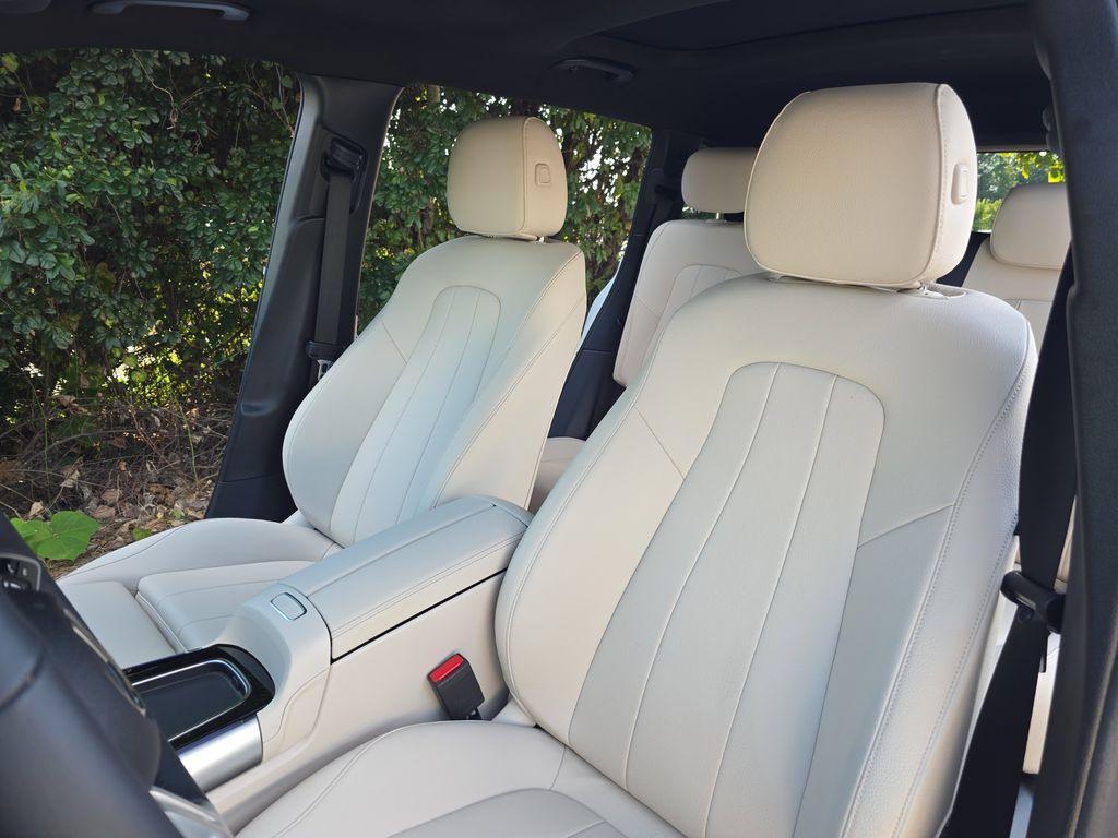 used 2025 Mercedes-Benz GLB 250 car, priced at $45,957