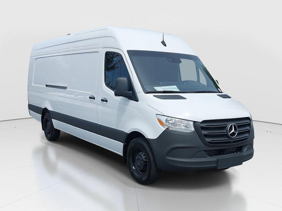 new 2024 Mercedes-Benz Sprinter 2500 car, priced at $69,632