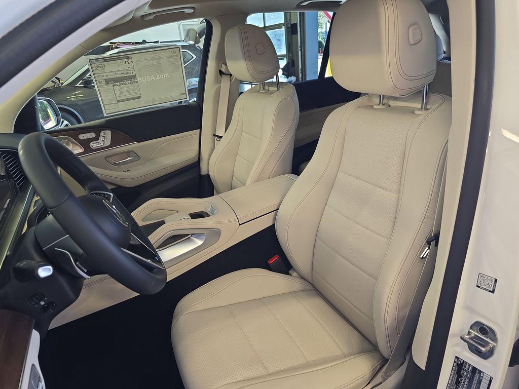 new 2026 Mercedes-Benz GLE 450 car, priced at $81,195