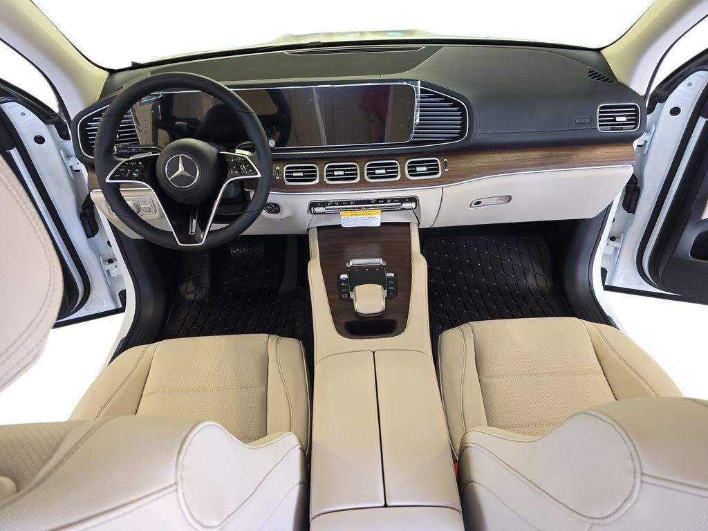 new 2026 Mercedes-Benz GLE 450 car, priced at $81,195