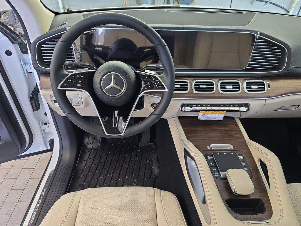 new 2026 Mercedes-Benz GLE 450 car, priced at $81,195