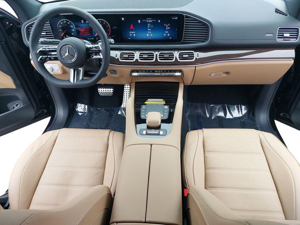new 2025 Mercedes-Benz GLS 450 car, priced at $98,645