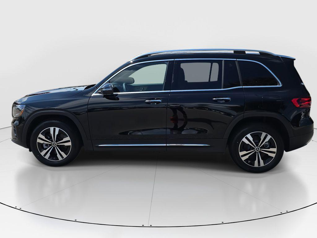 new 2025 Mercedes-Benz GLB 250 car, priced at $47,145