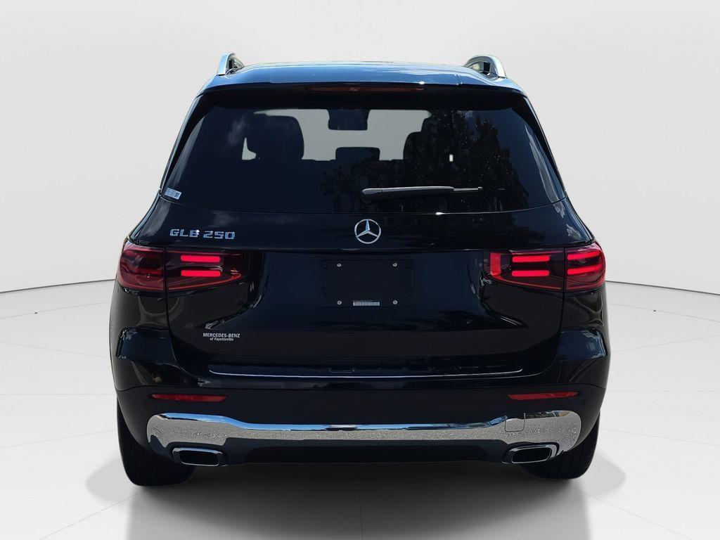 new 2025 Mercedes-Benz GLB 250 car, priced at $47,145