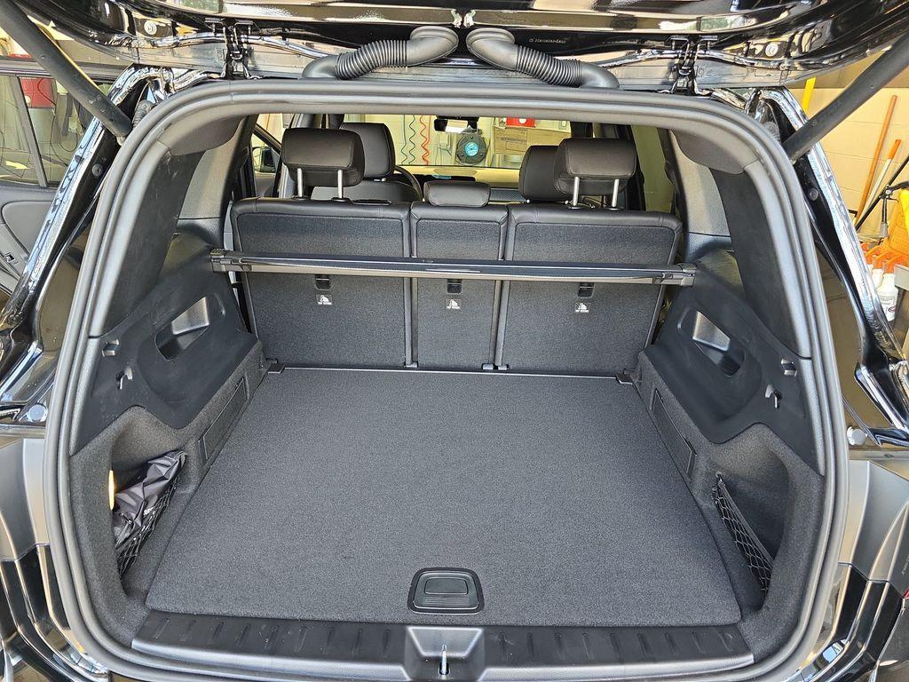 new 2025 Mercedes-Benz GLB 250 car, priced at $47,145
