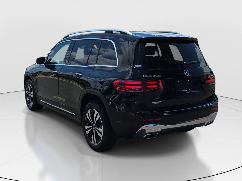 new 2025 Mercedes-Benz GLB 250 car, priced at $47,145