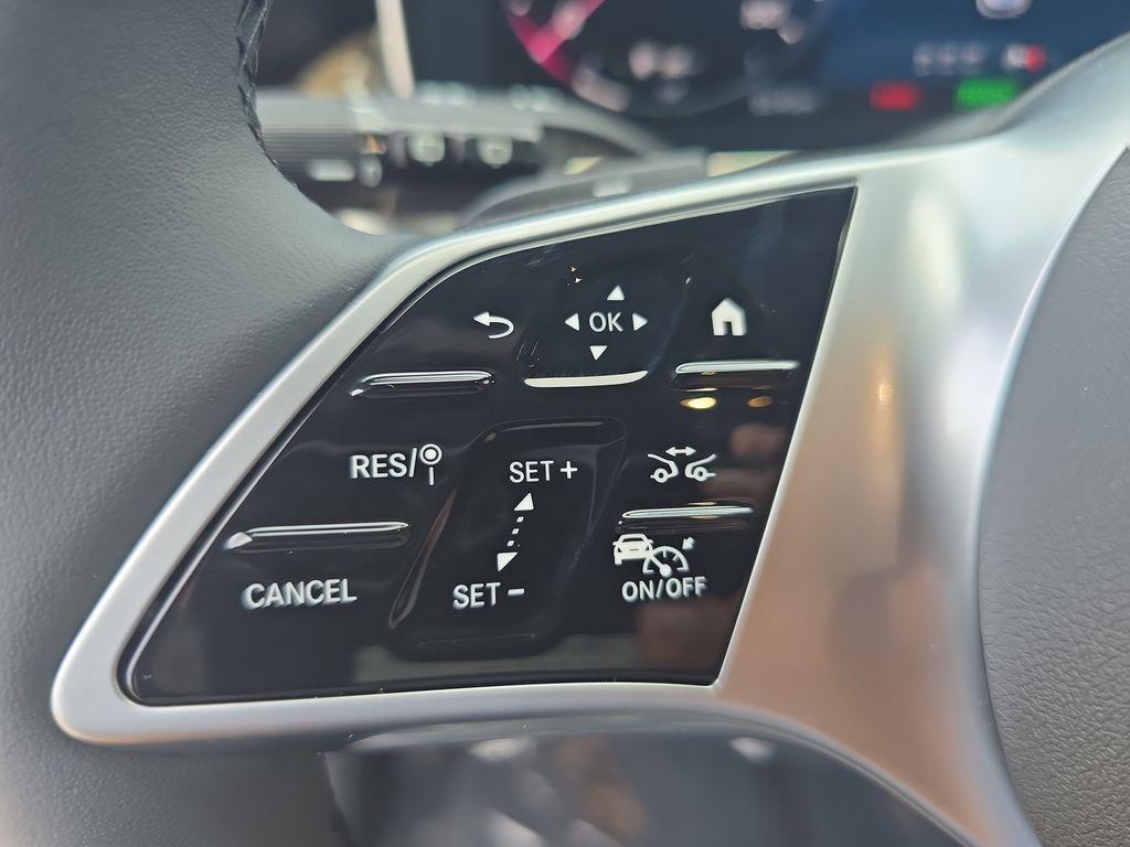 new 2025 Mercedes-Benz GLC 350e car, priced at $66,795