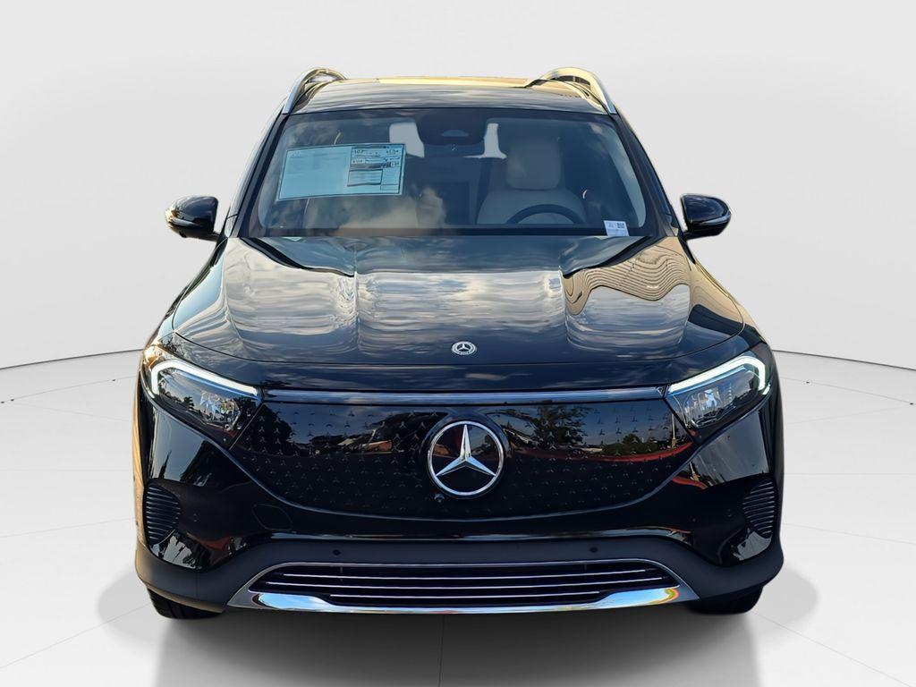 new 2025 Mercedes-Benz EQB 250 car, priced at $59,310