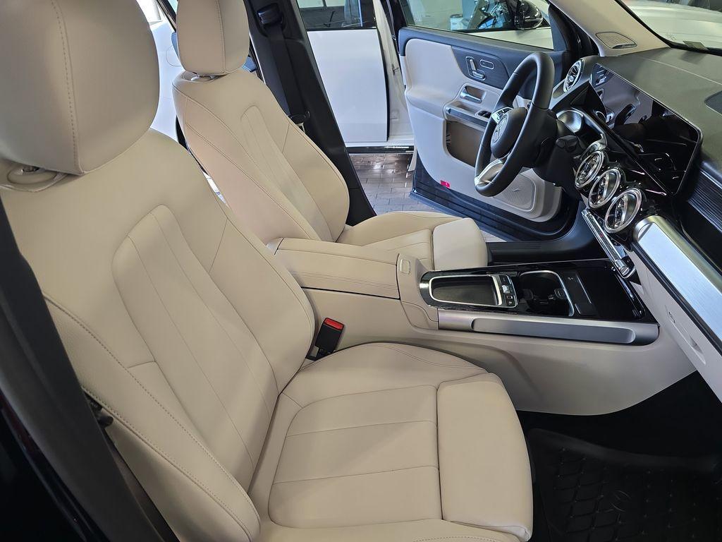 new 2025 Mercedes-Benz EQB 250 car, priced at $59,310