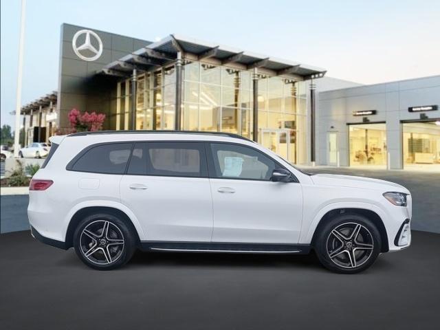 new 2024 Mercedes-Benz GLS 450 car, priced at $100,190