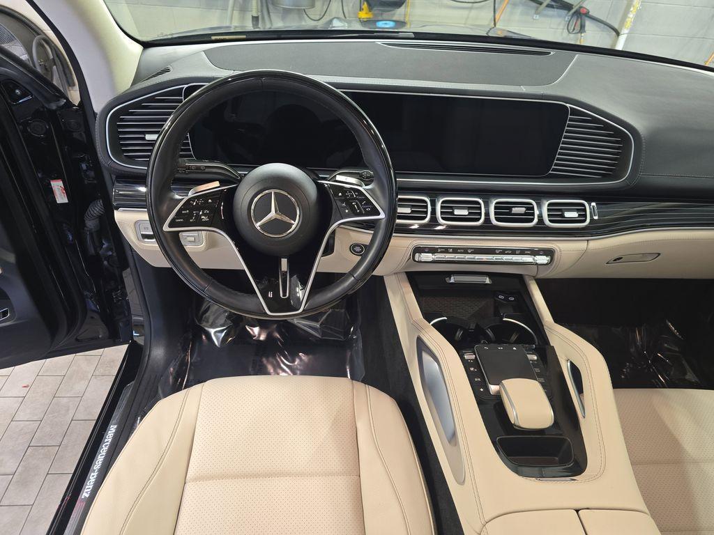 used 2024 Mercedes-Benz GLE 450 car, priced at $61,855