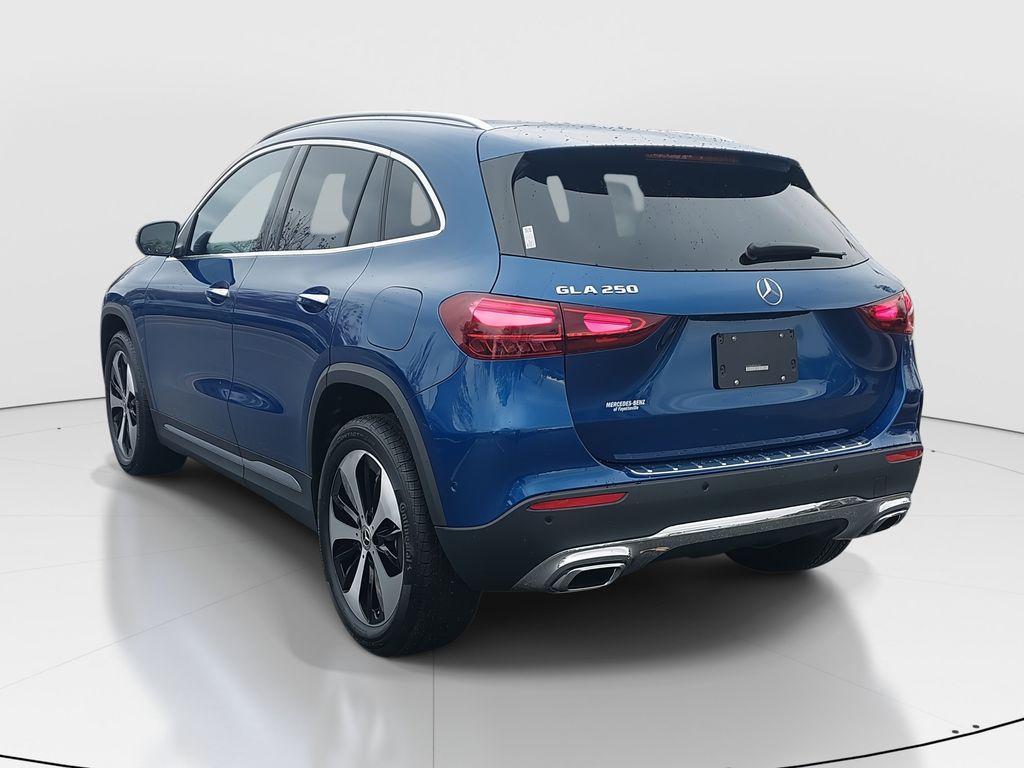 new 2025 Mercedes-Benz GLA 250 car, priced at $50,410