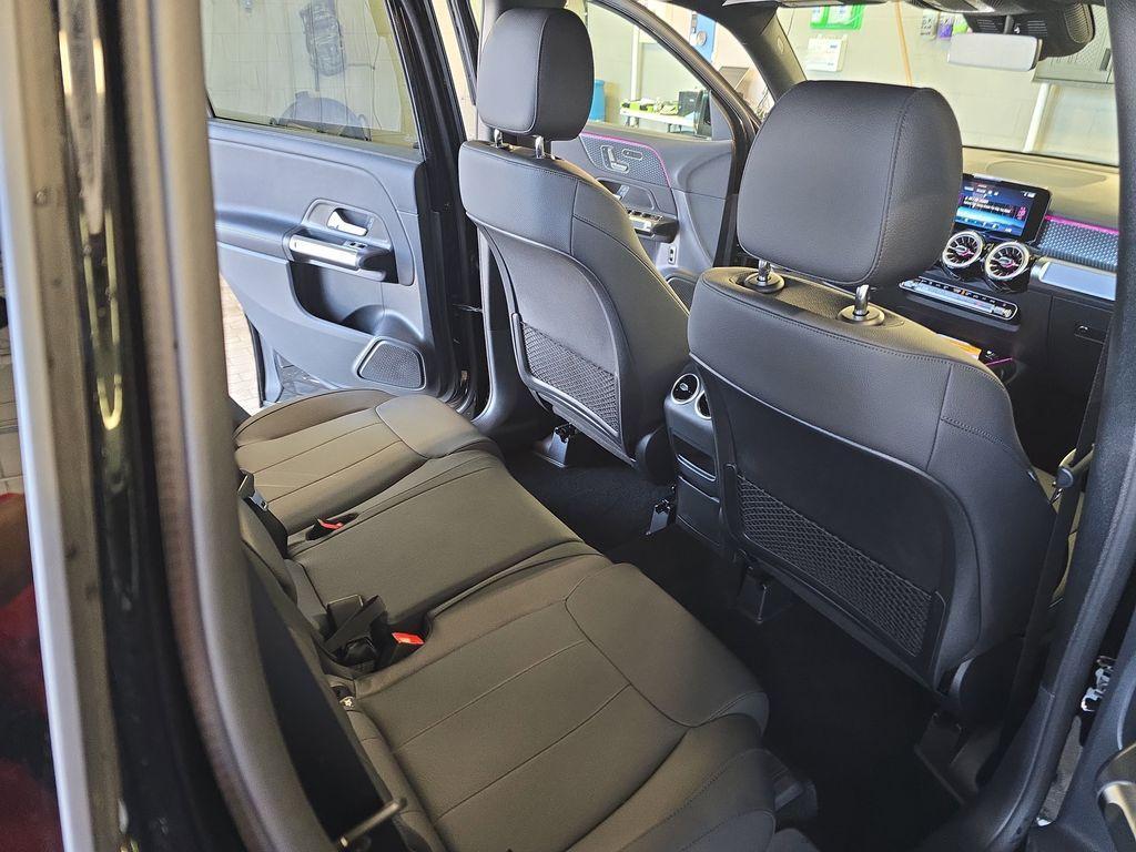 new 2025 Mercedes-Benz GLB 250 car, priced at $47,145