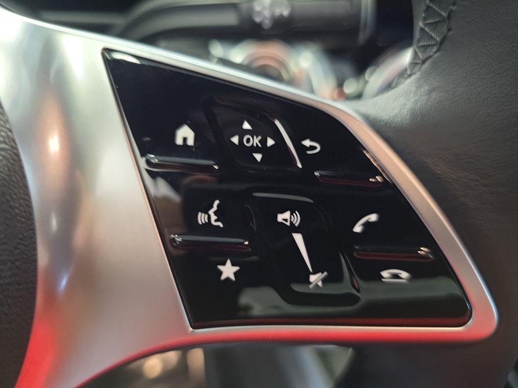 used 2025 Mercedes-Benz GLB 250 car, priced at $47,145