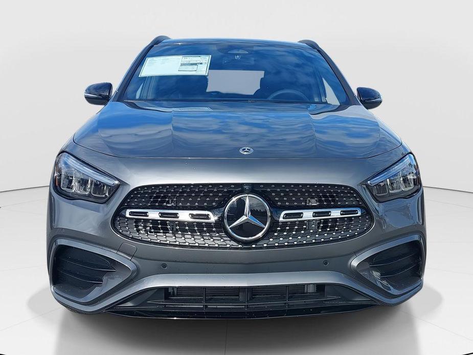 new 2025 Mercedes-Benz GLA 250 car, priced at $51,015