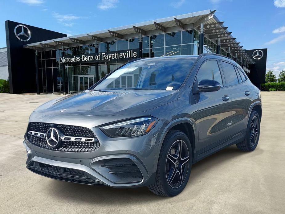 new 2025 Mercedes-Benz GLA 250 car, priced at $51,015