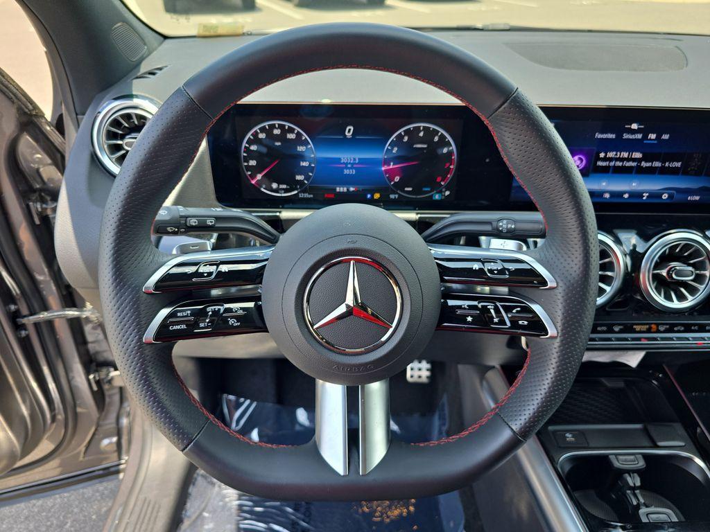 used 2025 Mercedes-Benz GLA 250 car, priced at $47,994