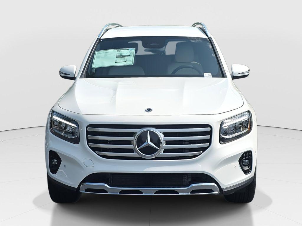 new 2025 Mercedes-Benz GLB 250 car, priced at $50,945