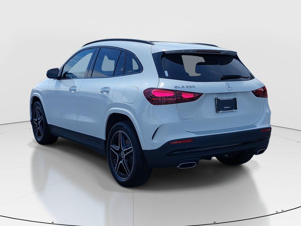 new 2025 Mercedes-Benz GLA 250 car, priced at $51,710