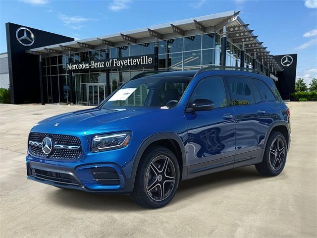 new 2024 Mercedes-Benz GLB 250 car, priced at $53,075