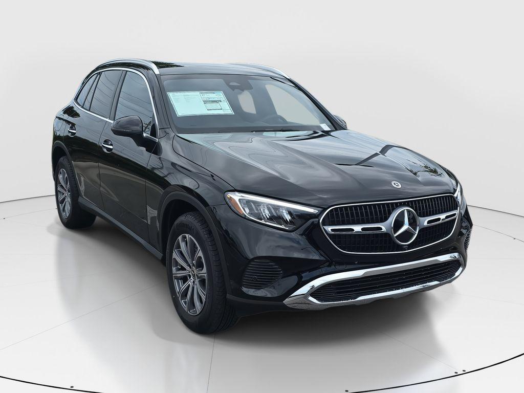 new 2025 Mercedes-Benz GLC 300 car, priced at $55,725