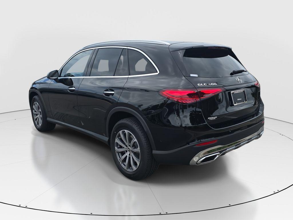 new 2025 Mercedes-Benz GLC 300 car, priced at $55,725