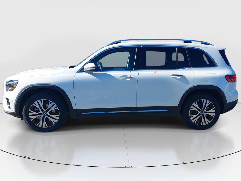 used 2025 Mercedes-Benz GLB 250 car, priced at $47,613