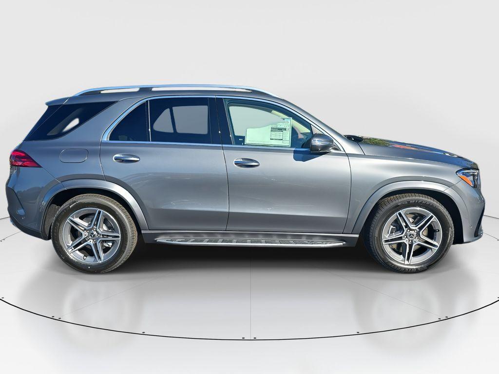new 2026 Mercedes-Benz GLE 450 car, priced at $80,095