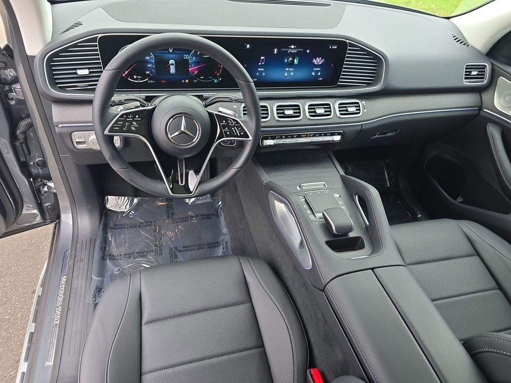 used 2025 Mercedes-Benz GLE 350 car, priced at $63,701