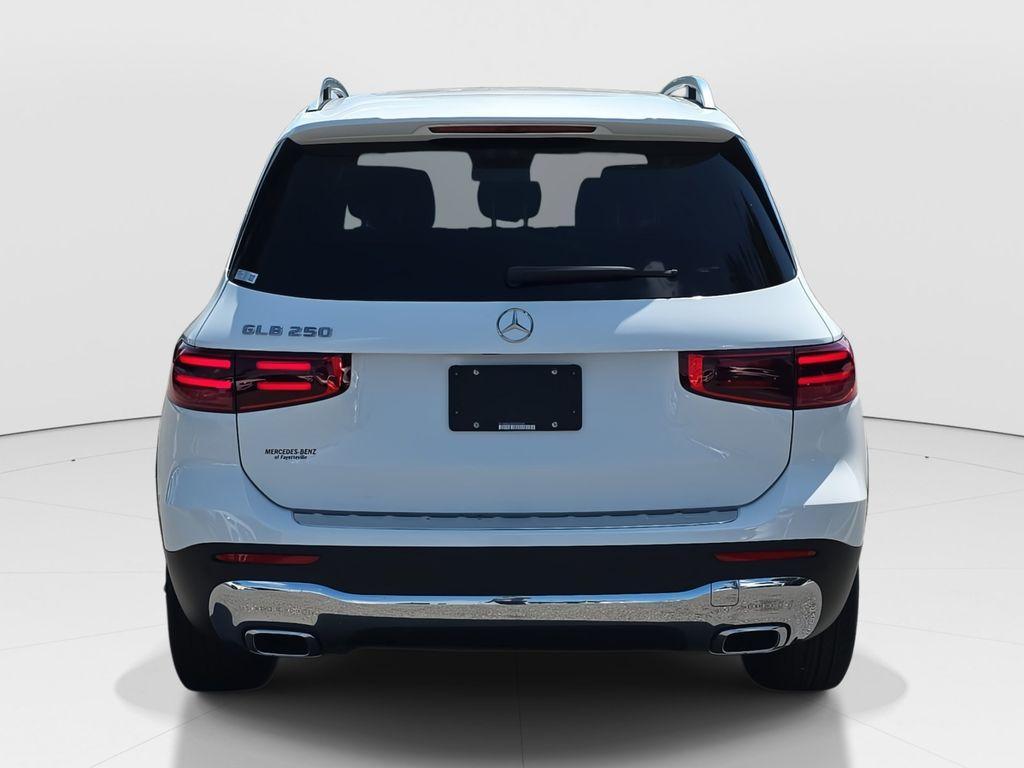 new 2025 Mercedes-Benz GLB 250 car, priced at $48,645