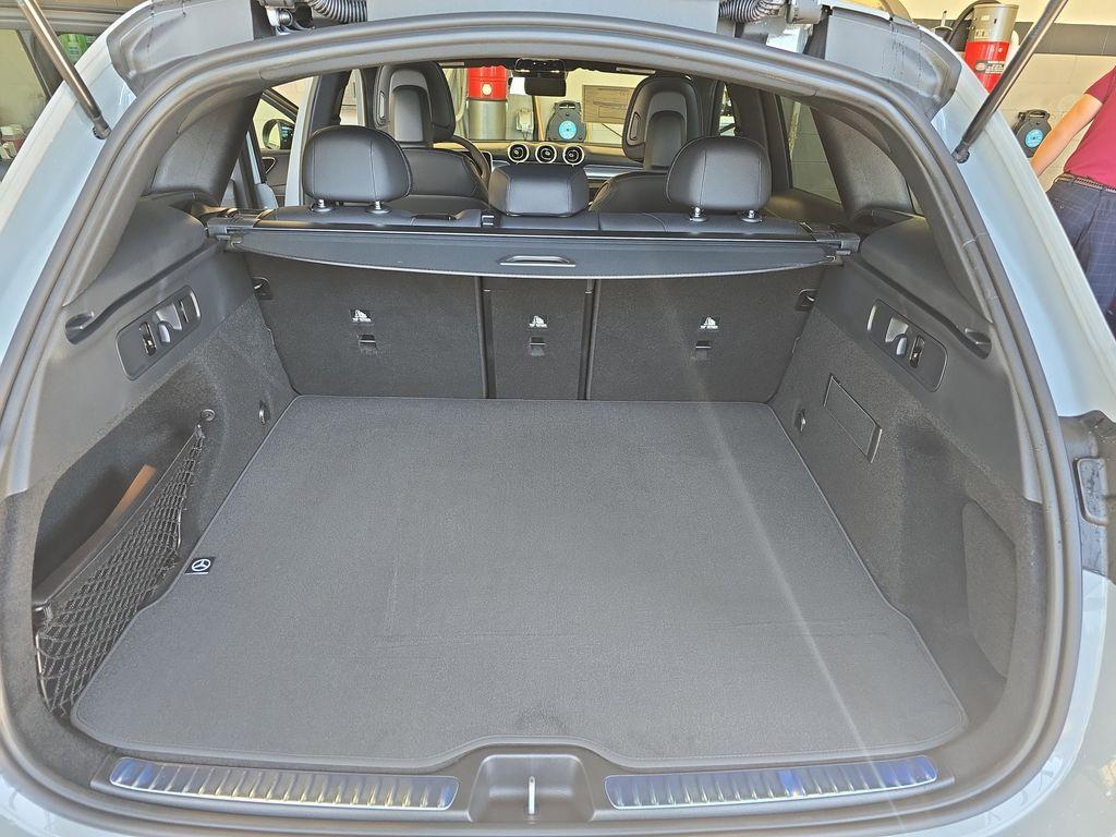 new 2026 Mercedes-Benz GLC 300 car, priced at $57,685