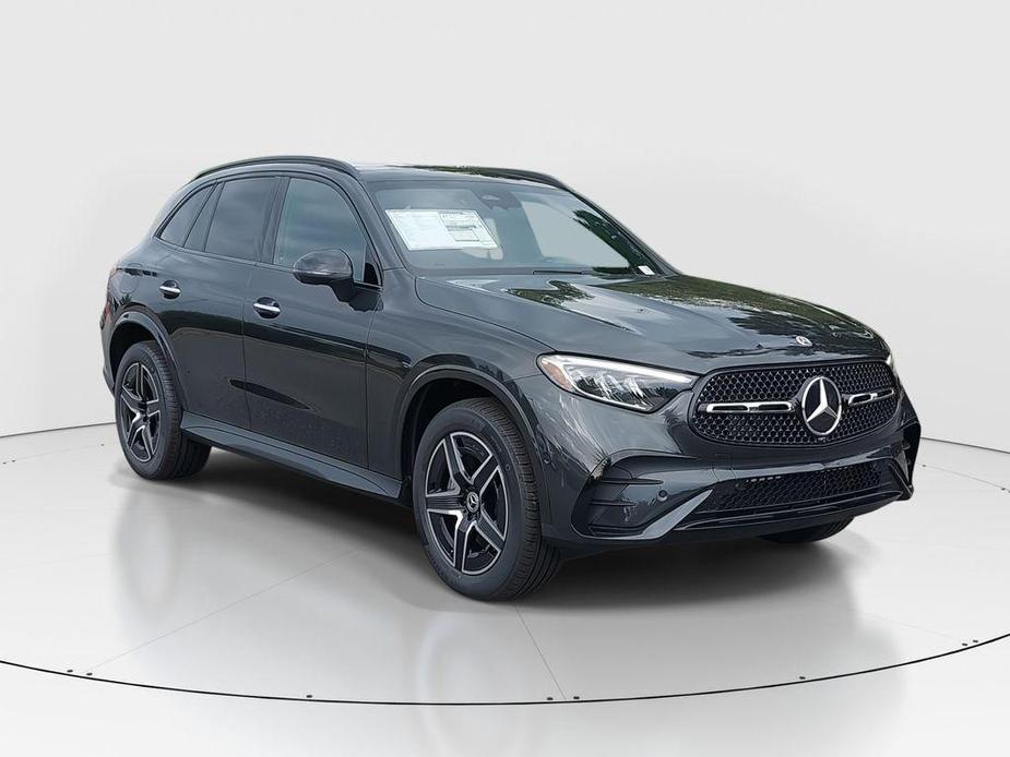 new 2024 Mercedes-Benz GLC 300 car, priced at $58,785