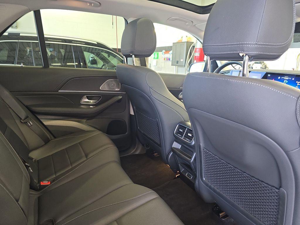 used 2025 Mercedes-Benz GLE 350 car, priced at $59,974
