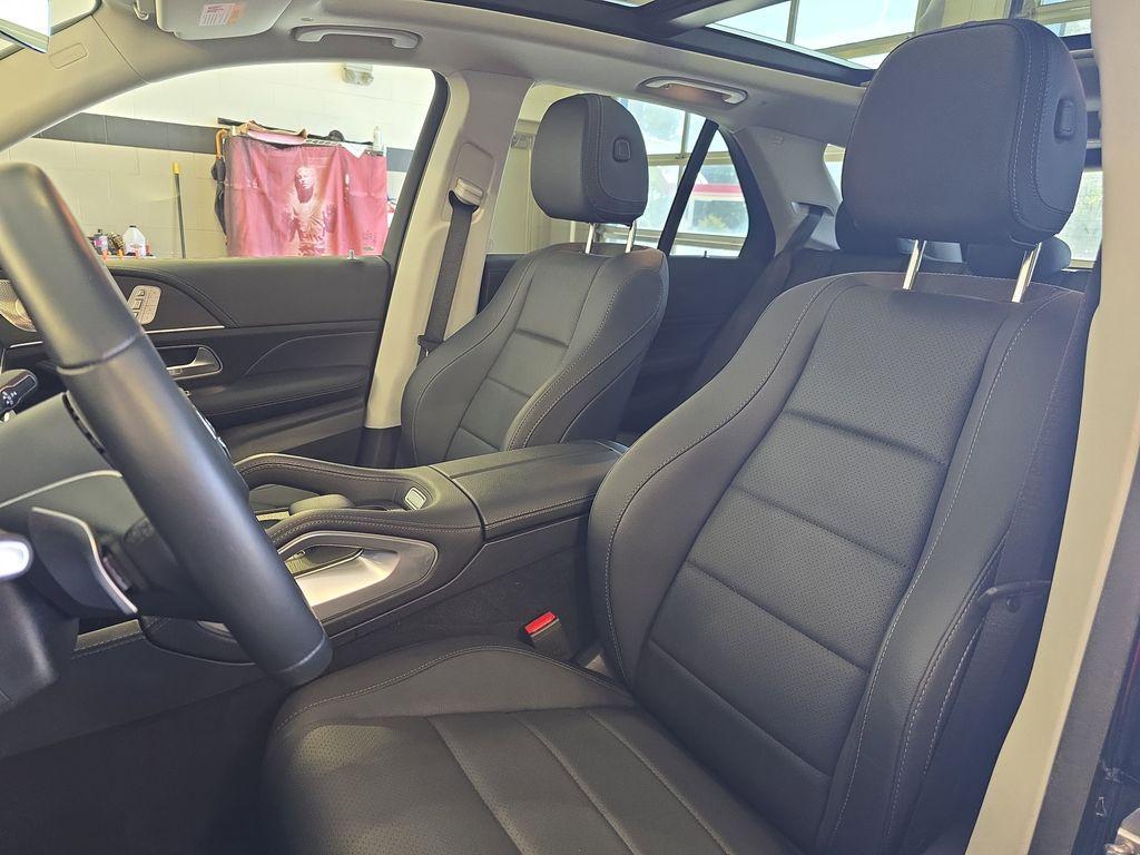 used 2025 Mercedes-Benz GLE 350 car, priced at $59,974