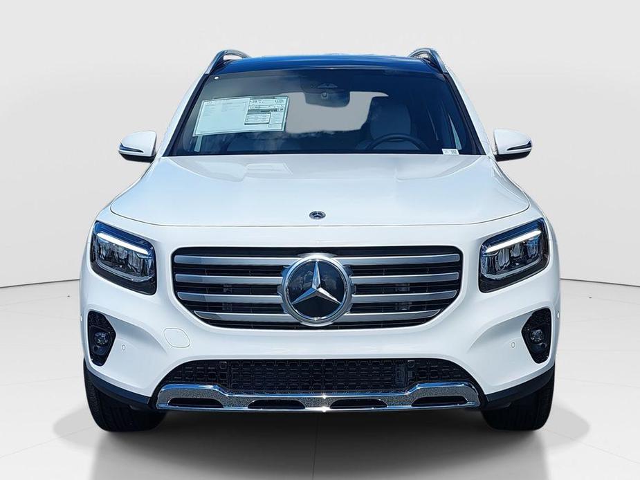 new 2025 Mercedes-Benz GLB 250 car, priced at $50,140