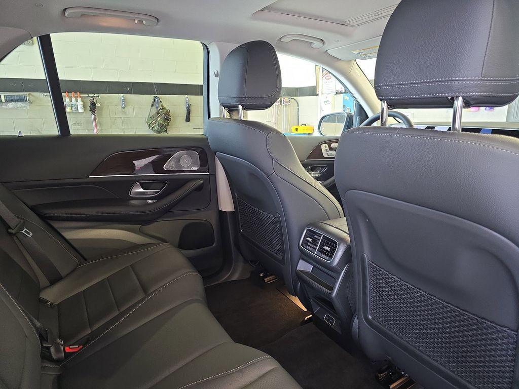new 2026 Mercedes-Benz GLE 350 car, priced at $70,620
