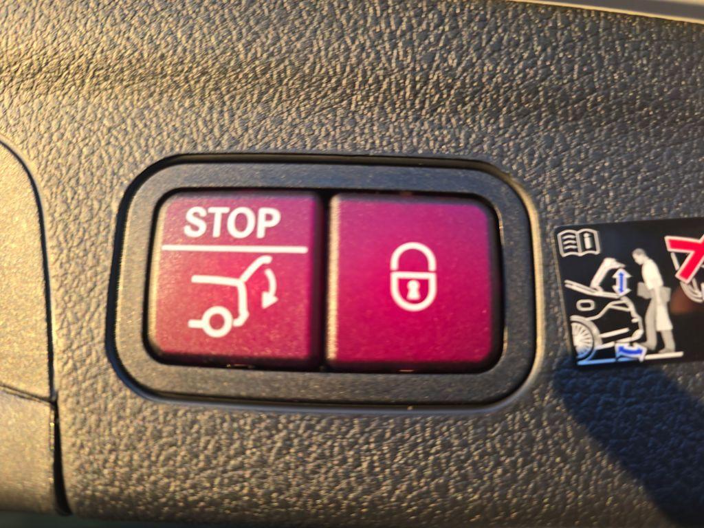 new 2026 Mercedes-Benz GLE 450 car, priced at $80,545