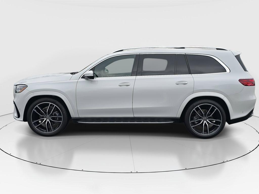 new 2025 Mercedes-Benz GLS 580 car, priced at $120,865